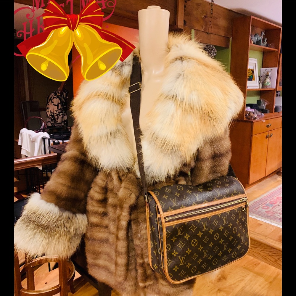 ❌SOLD ❌💚FAB LV BESPHORE GM Messenger Man/Women💚 - Picture 3 of 8